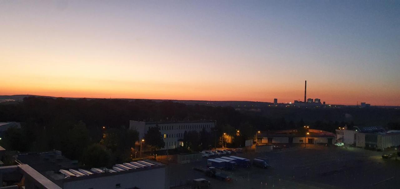 Apartament Sunrise Poznan - Self Check-In 24H ภายนอก รูปภาพ